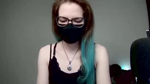 Amber non-nude model online show from February 10, 12:52 am