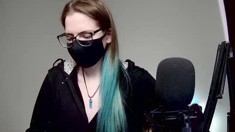 Amber non-nude model online show from February 21, 5:56 am