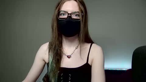 Amber non-nude model online show from November 2, 11:40 pm