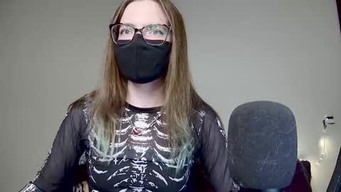 Snapshot of amber_candyfloss chatting on November 20, 9:47 pm Amber non-nude model online show from November 20, 9:47 pm