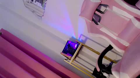 Amber online show from November 10, 12:59 pm