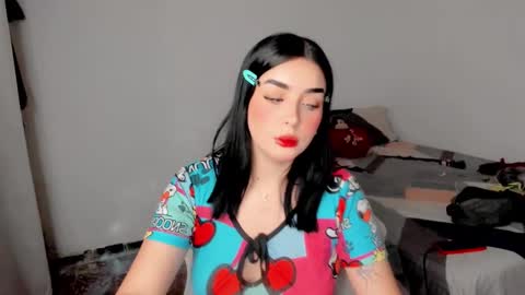 Snapshot of amber_landy1 chatting on January 22, 9:54 pm amber online show from January 22, 9:54 pm