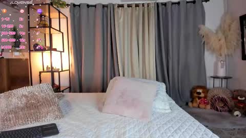 Amber online show from November 13, 8:41 pm