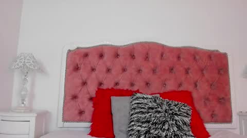 Snapshot of amber_roose75 chatting on September 15, 12:38 pm julieta online show from September 15, 12:38 pm