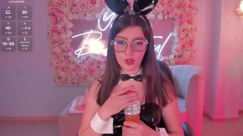 Amber  online show from February 18, 7:41 pm