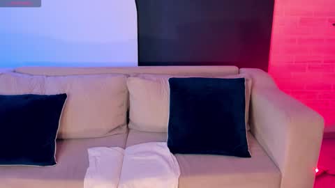 Amber Fox online show from November 24, 2:50 pm