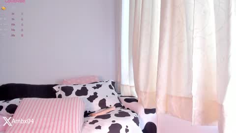 Amber online show from January 25, 8:42 pm