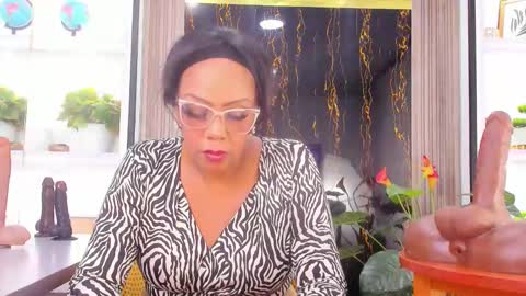 Snapshot of ambernix chatting on January 15, 4:54 pm online show from January 15, 4:54 pm