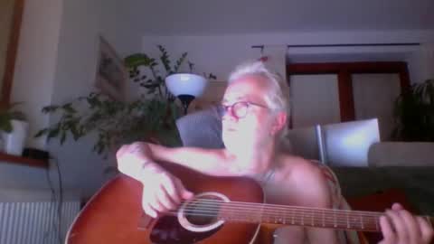 Snapshot of amberr11 chatting on October 16, 11:06 pm Amberr11 online show from October 16, 11:06 pm