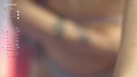 Snapshot of ambershoney chatting on November 27, 11:40 pm Amber online show from November 27, 11:40 pm