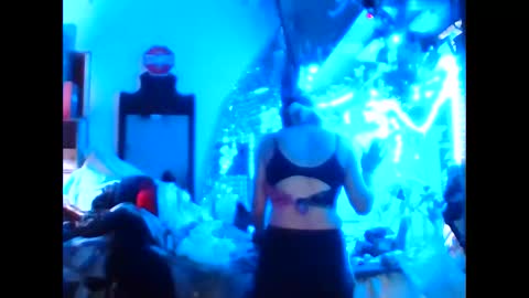 ambionce online show from April 13, 2:28 am