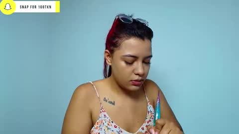 Snapshot of ameli_and_lucas chatting on January 2, 3:26 am Amelia Lucas online show from January 2, 3:26 am