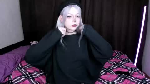 Amelia online show from October 14, 11:44 am