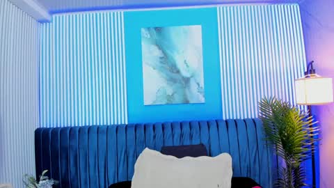 Snapshot of amelia_adms chatting on January 12, 12:01 pm Amelia Adams online show from January 12, 12:01 pm