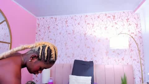 Amelia Adams online show from November 7, 7:47 pm