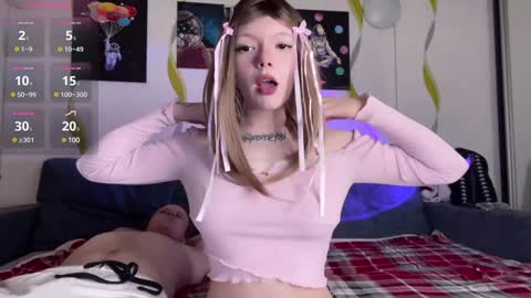 Amelia Aley  online show from January 4, 8:05 pm