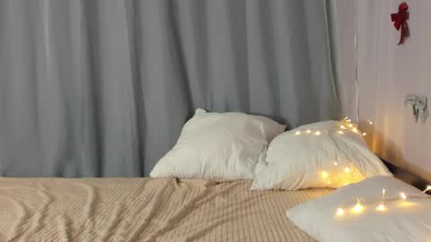 Anna online show from October 29, 2:47 am