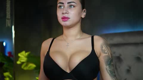 Snapshot of ameliajupiter chatting on November 14, 10:18 pm Amelia online show from November 14, 10:18 pm