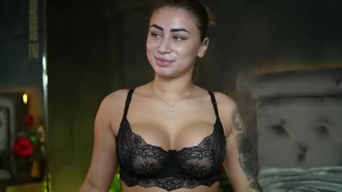 Snapshot of ameliajupiter chatting on November 24, 8:08 pm Amelia online show from November 24, 8:08 pm