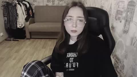 Snapshot of ameliakamishiro chatting on January 14, 3:26 pm Amelia online show from January 14, 3:26 pm