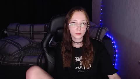 Snapshot of ameliakamishiro chatting on October 12, 9:14 pm Amelia online show from October 12, 9:14 pm