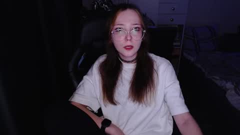 Snapshot of ameliakamishiro chatting on November 27, 9:22 am Amelia online show from November 27, 9:22 am