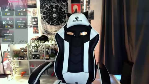 Snapshot of ameliameadd chatting on November 24, 9:31 am Amelia online show from November 24, 9:31 am