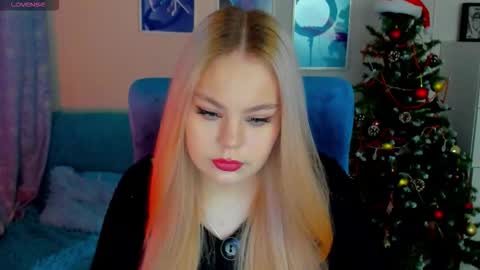 Amelia online show from March 5, 10:11 am