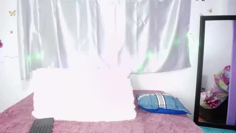 amelie brown online show from January 11, 10:40 pm