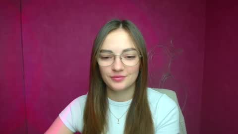 Snapshot of amelie_jackson_ chatting on December 2, 6:09 am Amelie online show from December 2, 6:09 am