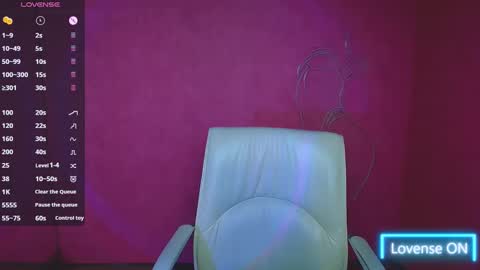 Snapshot of amelie_jackson_ chatting on December 16, 6:53 am Amelie online show from December 16, 6:53 am