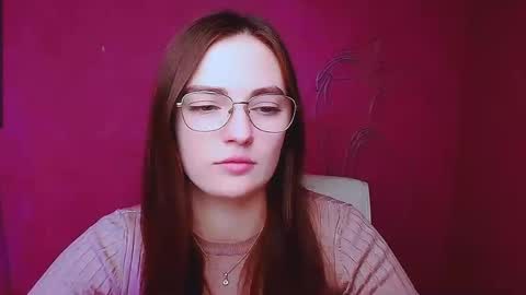 Snapshot of amelie_jackson_ chatting on February 25, 6:58 am Amelie online show from February 25, 6:58 am