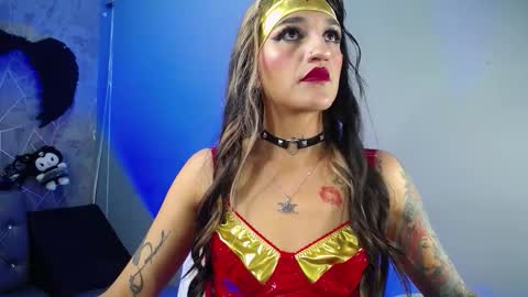 Snapshot of amelierouss chatting on October 28, 2:26 am AMELIEROUS .. see you tomorrow kisses online show from October 28, 2:26 am