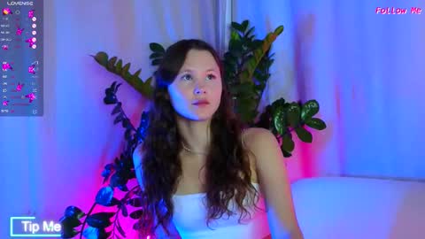 AmeliRoyse online show from September 21, 5:03 pm