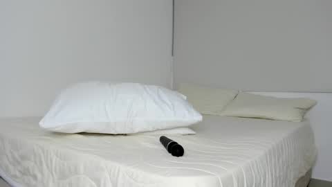 Snapshot of amellove chatting on January 21, 1:08 am Amelie gadotx ig online show from January 21, 1:08 am