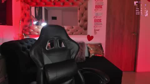          online show from February 23, 12:35 pm