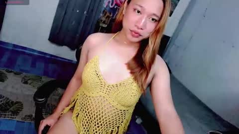 Snapshot of amera_slut chatting on October 1, 3:07 pm amera_slut online show from October 1, 3:07 pm