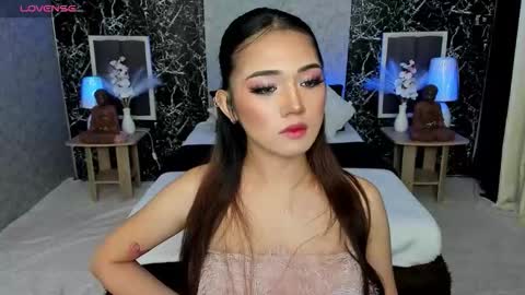 Snapshot of amethyst_claire chatting on September 16, 3:02 pm Claire online show from September 16, 3:02 pm