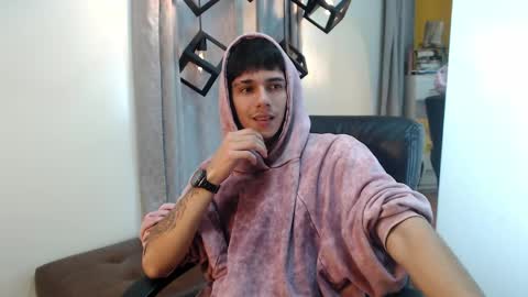 amethystshadow online show from April 25, 1:19 am