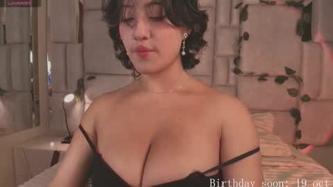 Snapshot of ametrix_ chatting on October 14, 11:05 pm online show from October 14, 11:05 pm