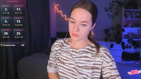 Snapshot of ami_amour_ chatting on February 24, 8:14 pm Hi-hi I am Kate welcome to my sexy room online show from February 24, 8:14 pm