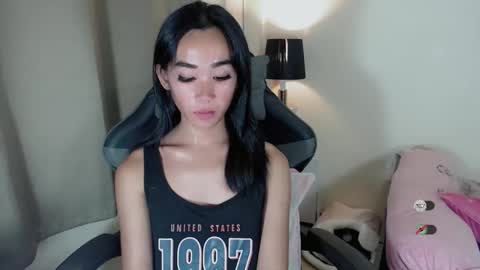 Snapshot of ami_lewis chatting on October 14, 12:50 pm JOANNA online show from October 14, 12:50 pm