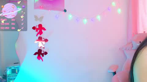 Amy online show from September 19, 5:46 pm