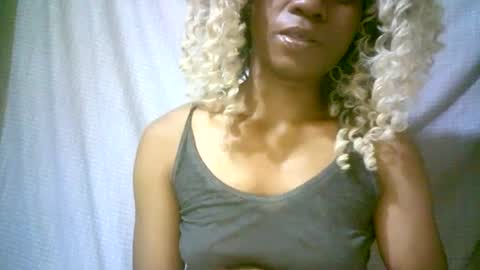 Snapshot of aminah01 chatting on January 2, 7:18 pm aminah01 online show from January 2, 7:18 pm