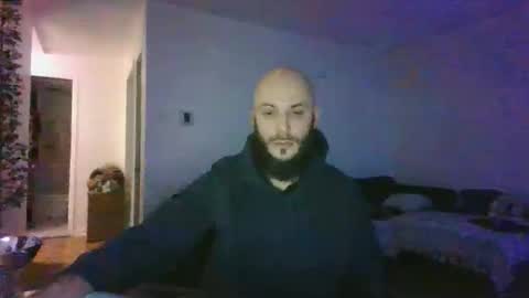 Snapshot of amine787978 chatting on November 7, 4:56 am amine787978 online show from November 7, 4:56 am