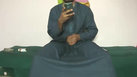 Snapshot of amir_elaraby chatting on November 24, 12:05 pm Amir online show from November 24, 12:05 pm