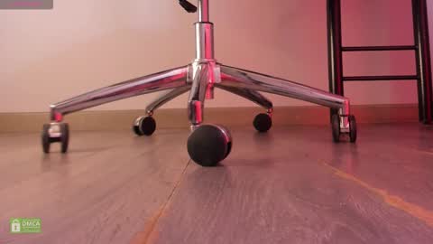 Snapshot of ammeliaa_ chatting on November 23, 4:23 am Amelia online show from November 23, 4:23 am