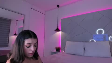 Snapshot of ammy_camm chatting on December 11, 7:31 am Ammy online show from December 11, 7:31 am