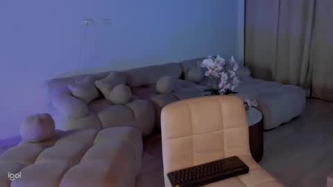 Snapshot of ammy_oxford chatting on January 7, 3:14 am Ammy online show from January 7, 3:14 am