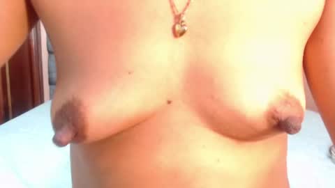 Snapshot of ammy_ronan chatting on December 1, 4:29 pm IM AMMY online show from December 1, 4:29 pm